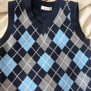 Cropped Argyle Vest